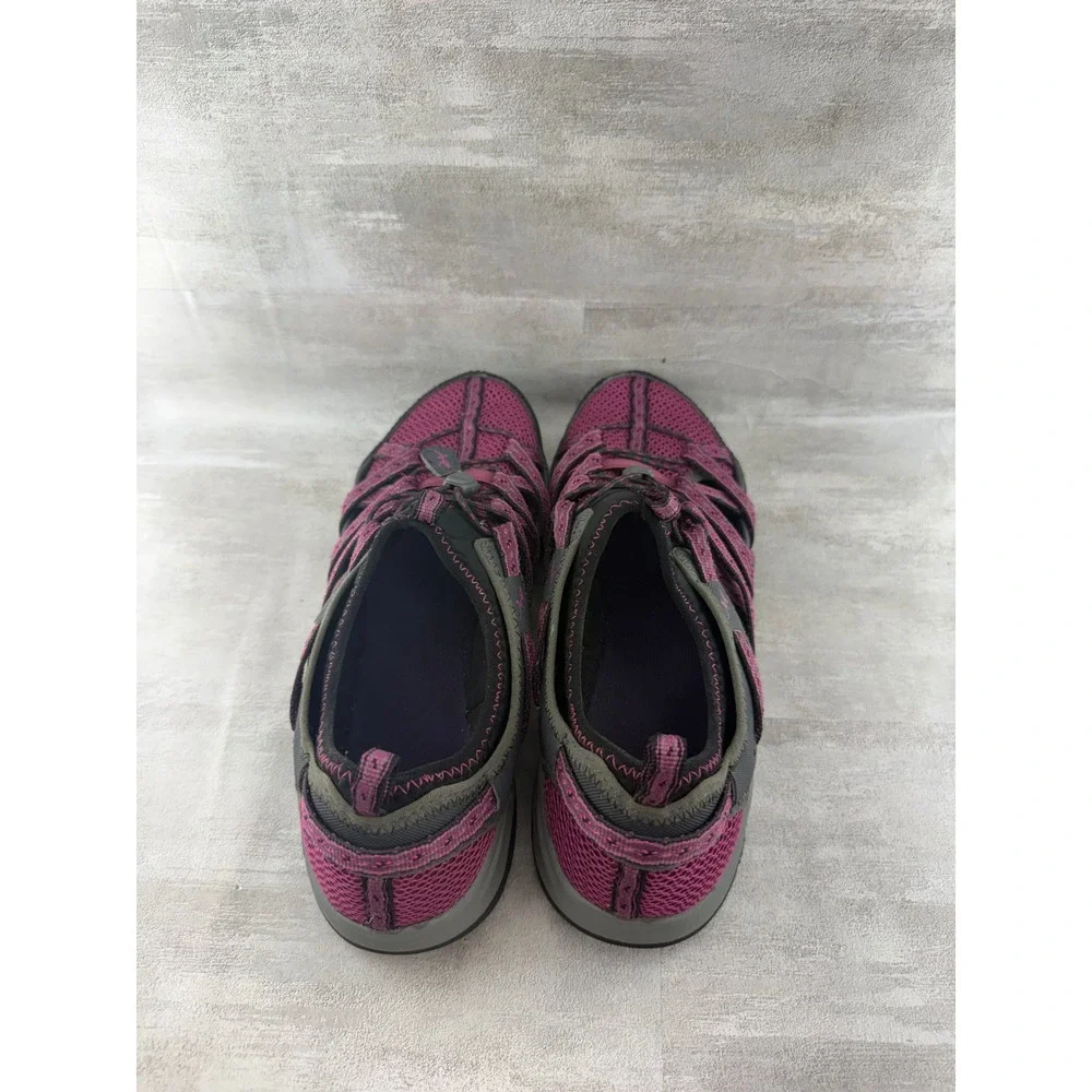 Chaco Outcross Evo 1 Women Sz 10 Hiking Water Shoes Berry Pink Grey J104926
